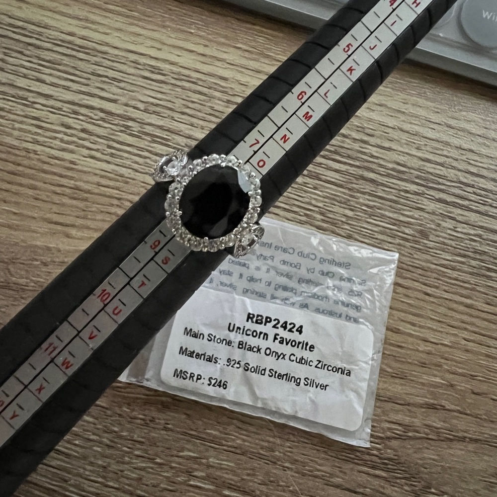 Sz 8 Bomb Party 2424 Black Onyx